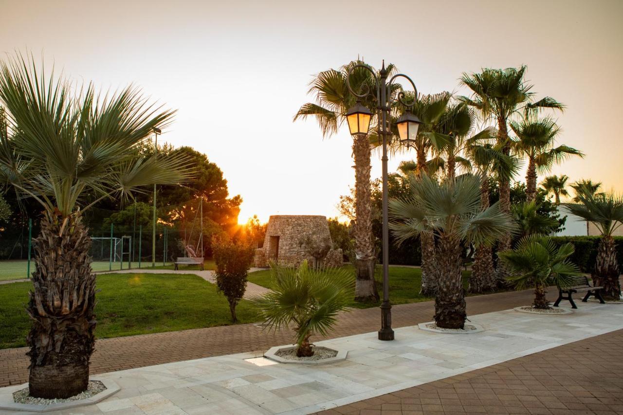 Giardino Dei Pini - Boutique Hotel Alliste Extérieur photo